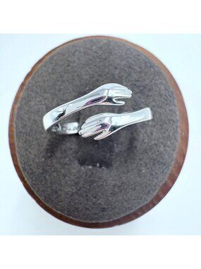 VTG Sterling Silver 925 Hug Design Inscribed Band Bypass Ring Size 7.25